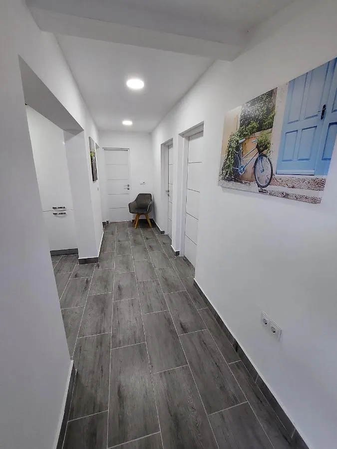 Apartament VILA Nejra1 za Bazenom Pula Chorwacja