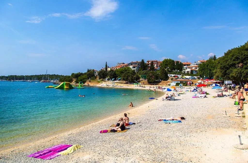 Vila Nejra1 Sa Bazenom Apartment Pula