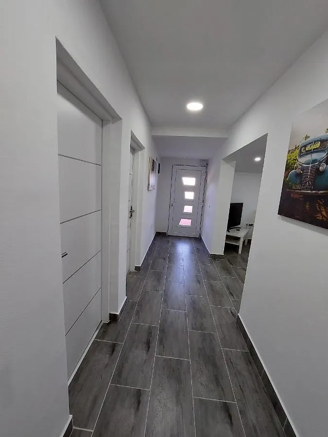 Vila Nejra1 Sa Bazenom Apartment Pula