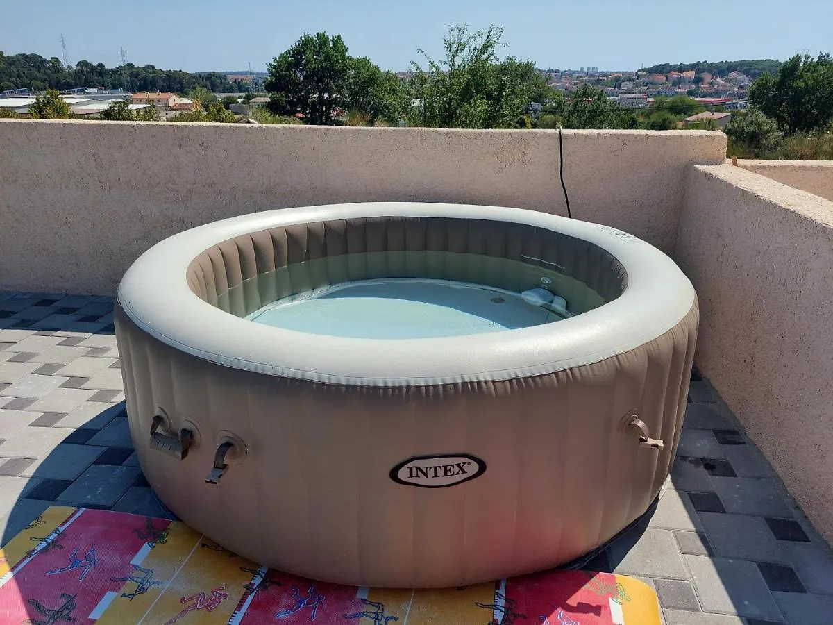 Vila Nejra1 Sa Bazenom Apartment Pula Croatia